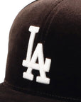 ニューエラ PRE-CURVED 59FIFTY VELVET LAブラウン
