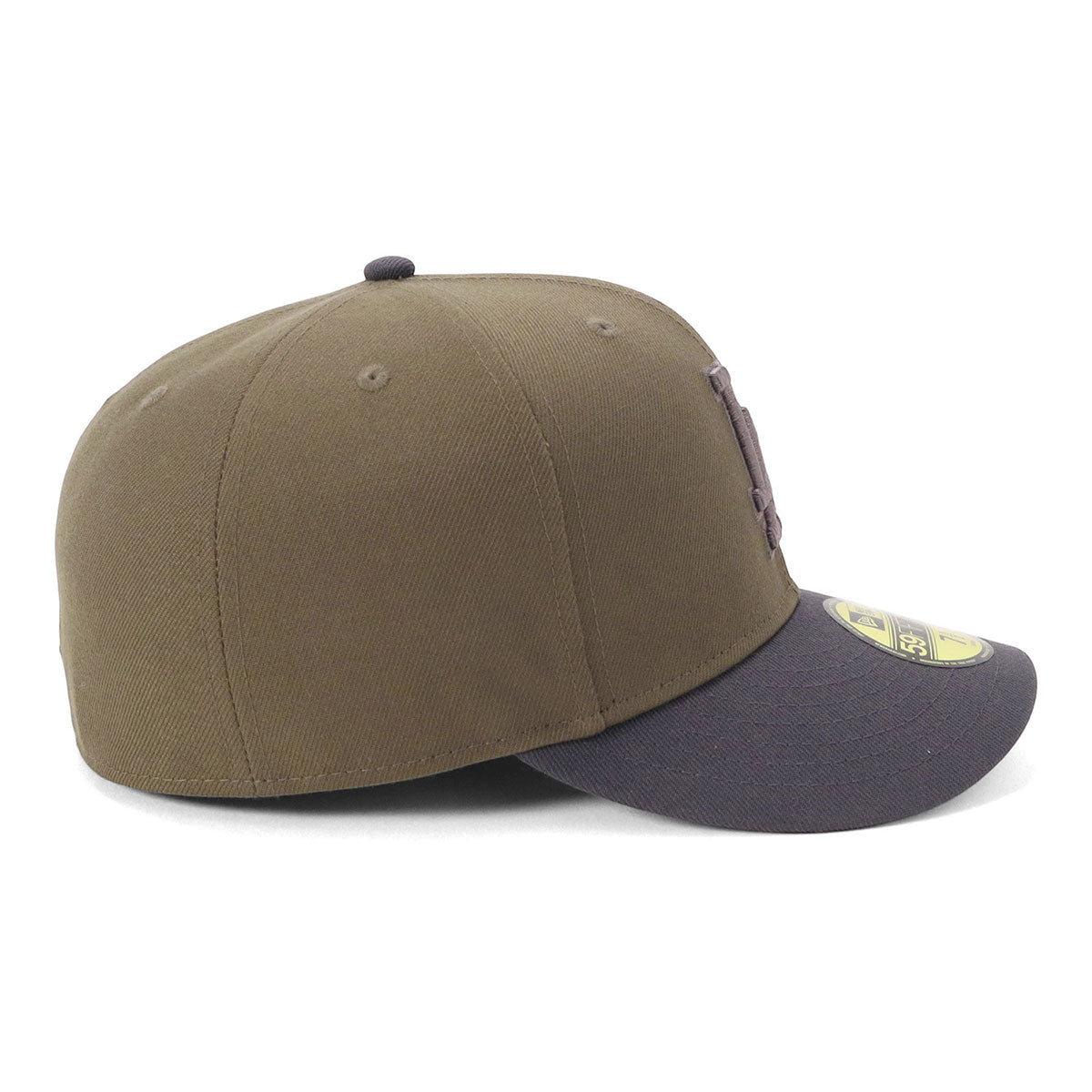 ニューエラ キャップ PRE-CURVED 59FIFTY 2-TONE UNDER VISOR LAモス