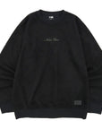 ニューエラ SUEDE CREW NECK SCRIPT LOGO BOX LOGO LEATHER PATCH ブラック・ダークグレー