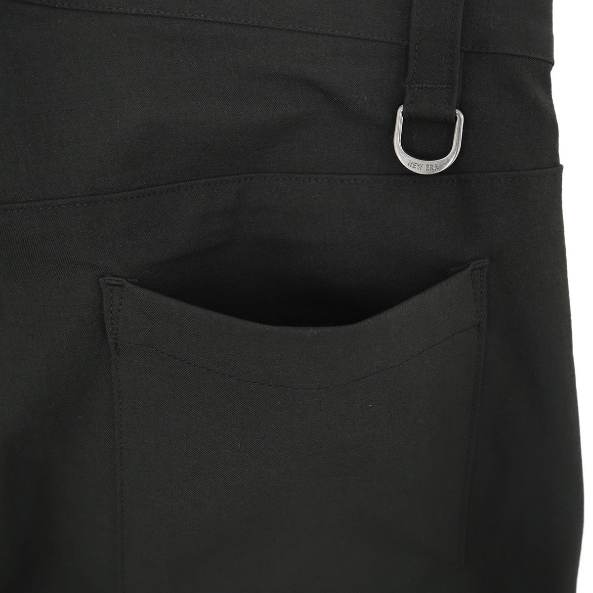 ニューエラ TAPERED STRETCH PANTS 23 ブラック