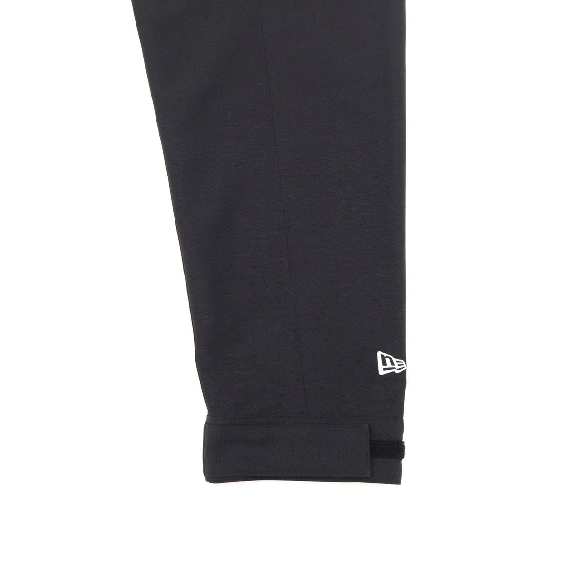 ニューエラ MOUNTAIN PARKA BOX LOGO ブラック