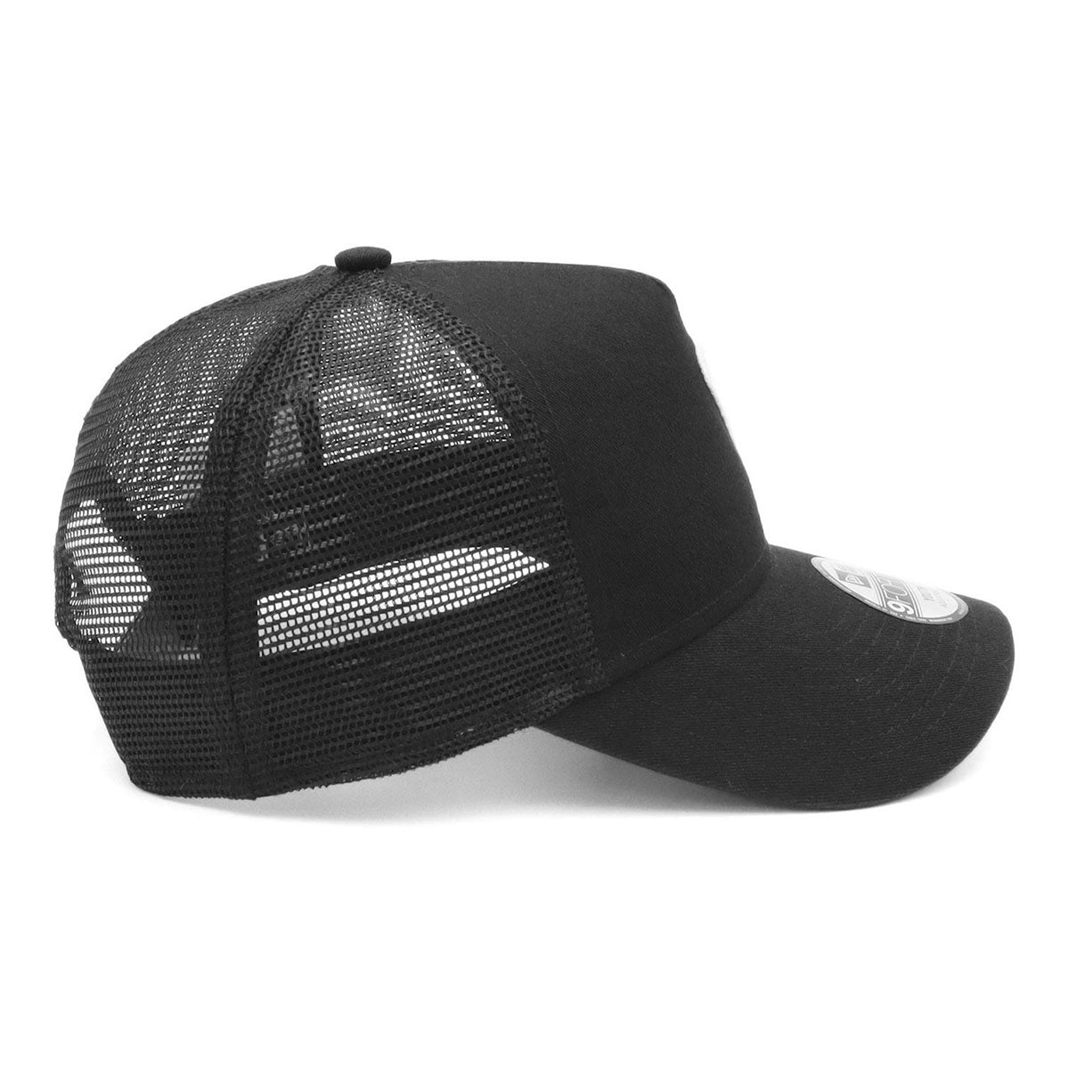 ニューエラ YOUTH 9FORTY A-FRAME TRUCKER FLAG LOGO ブラック/ホワイト