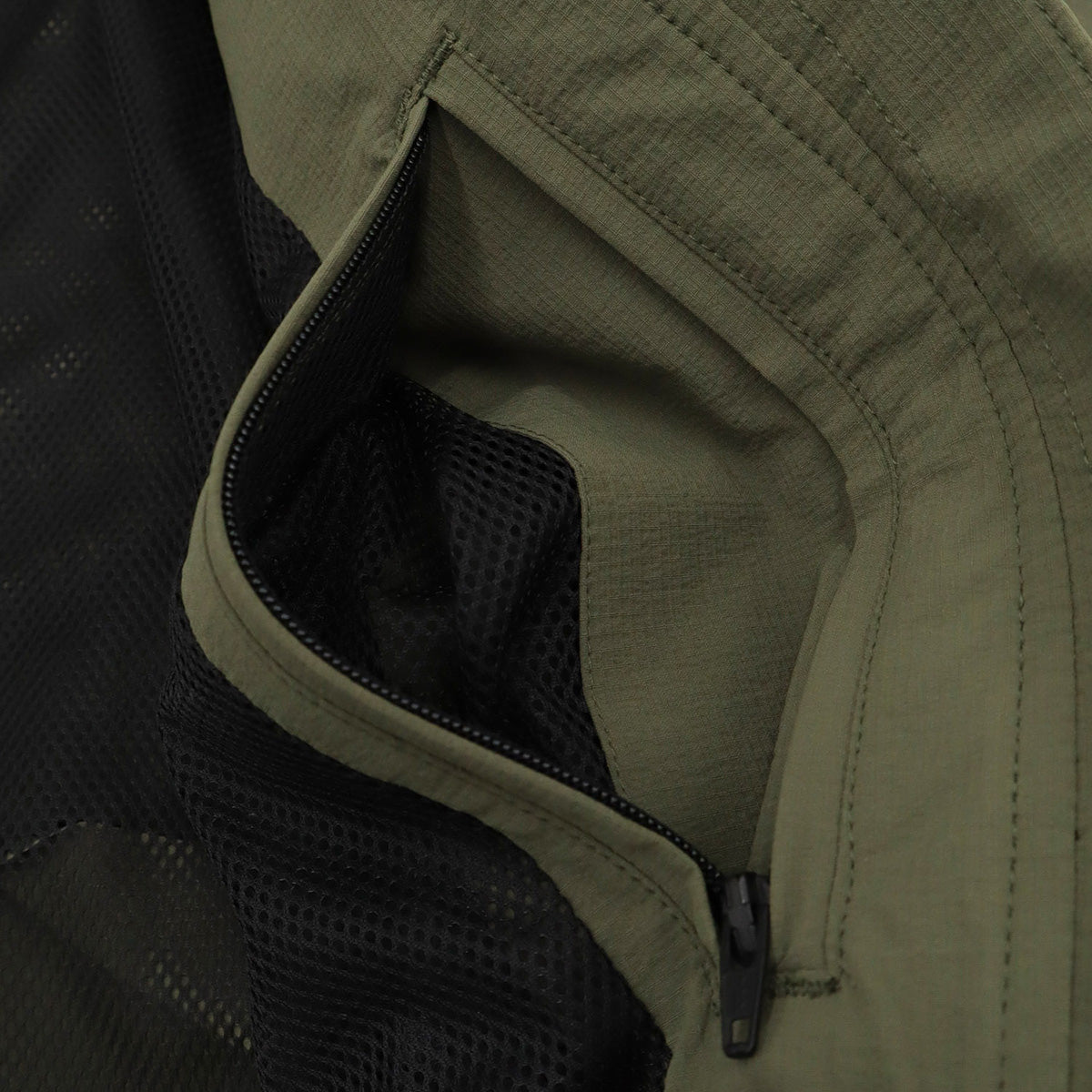 NEW ERA FIELD TRACK JACKET ANGLER オリーブ 000000003861_b8JJSLG.jpg