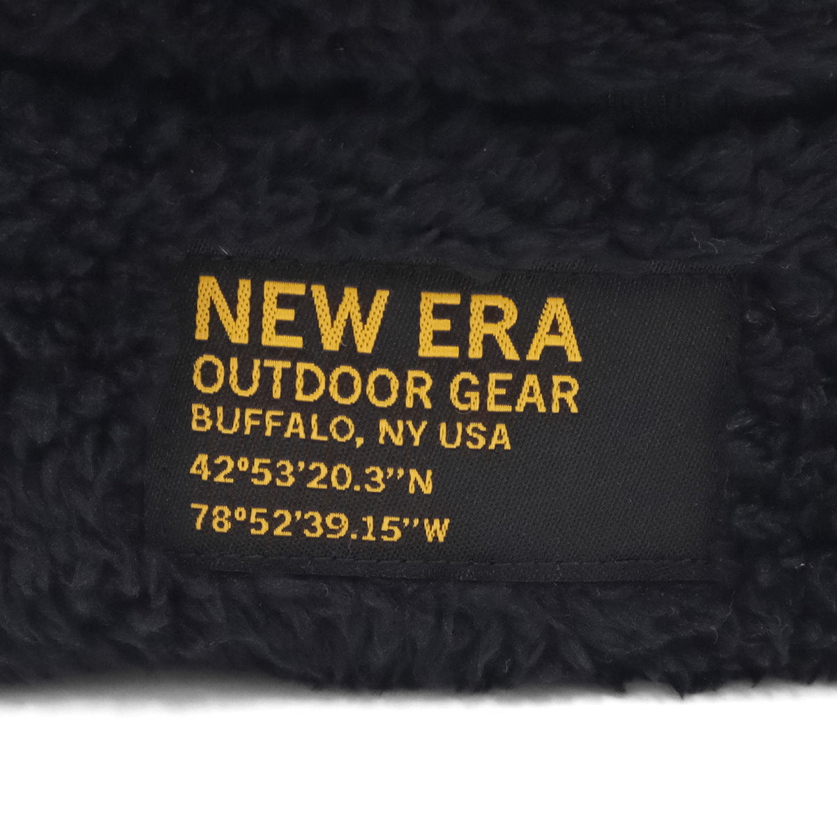 newera-basic_beanie-outdoor