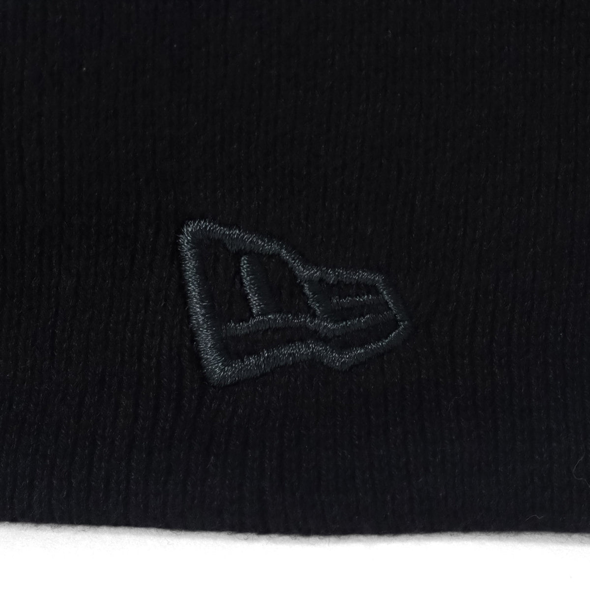 newera-basic_beanie-cap