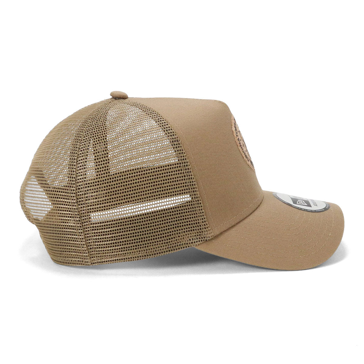 newera-9forty_a-frame_trucker-outdoor