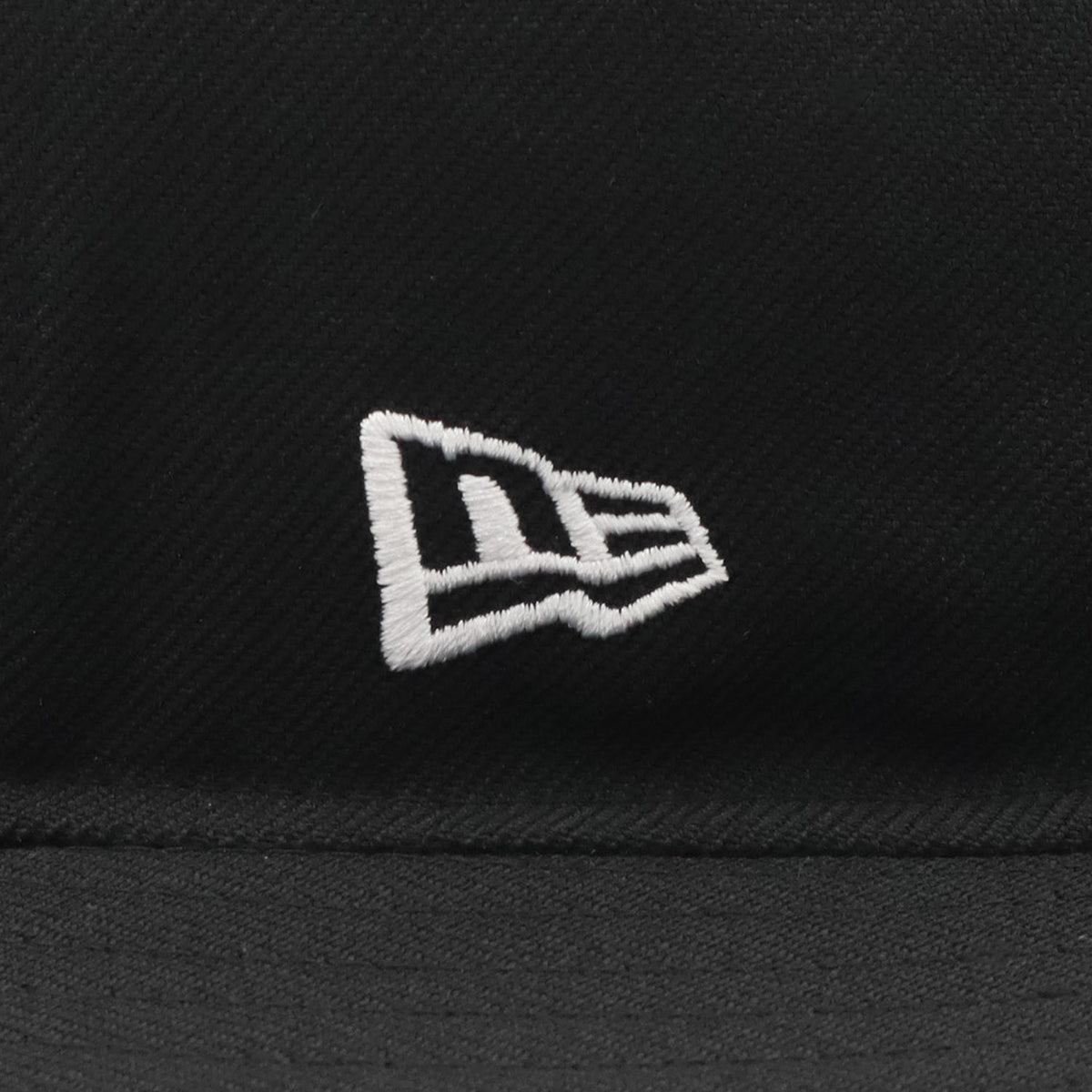 newera-fitted_long_brim_hat-cap