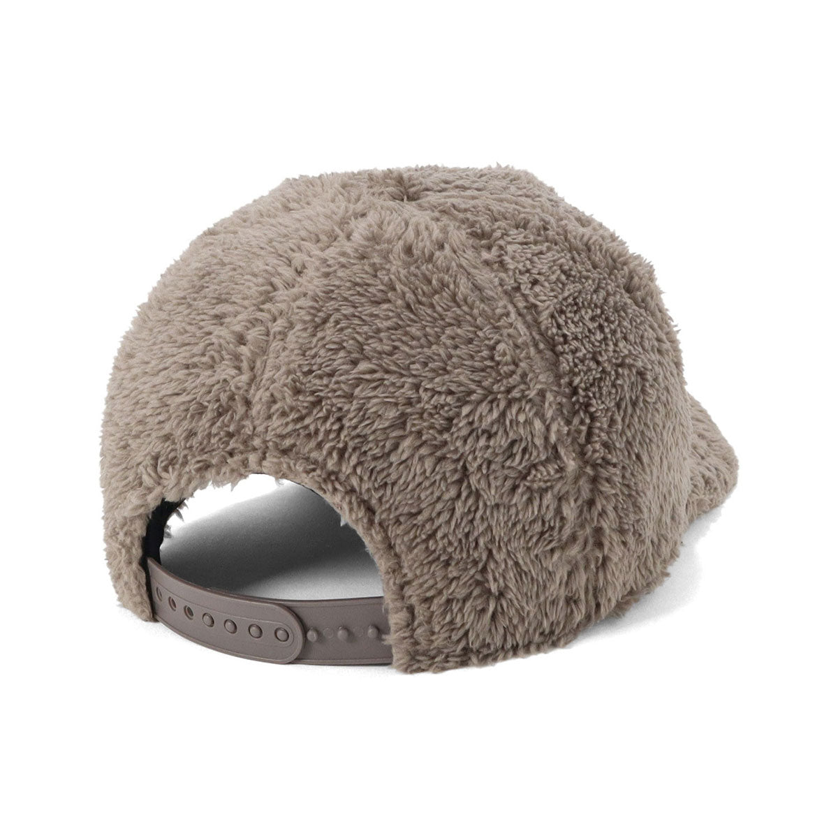 newera-9forty_a-frame-outdoor