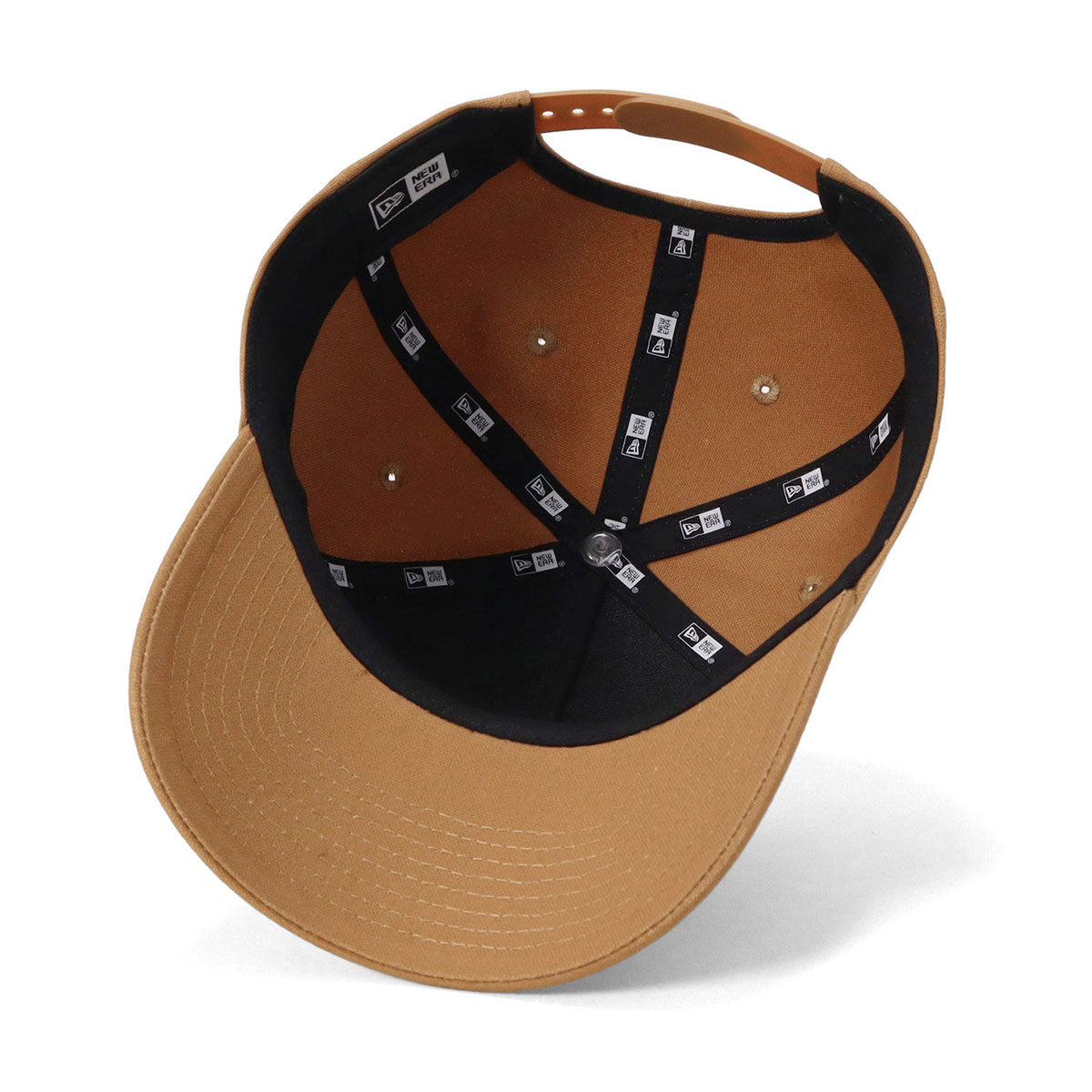 newera-9forty_a-frame-outdoor