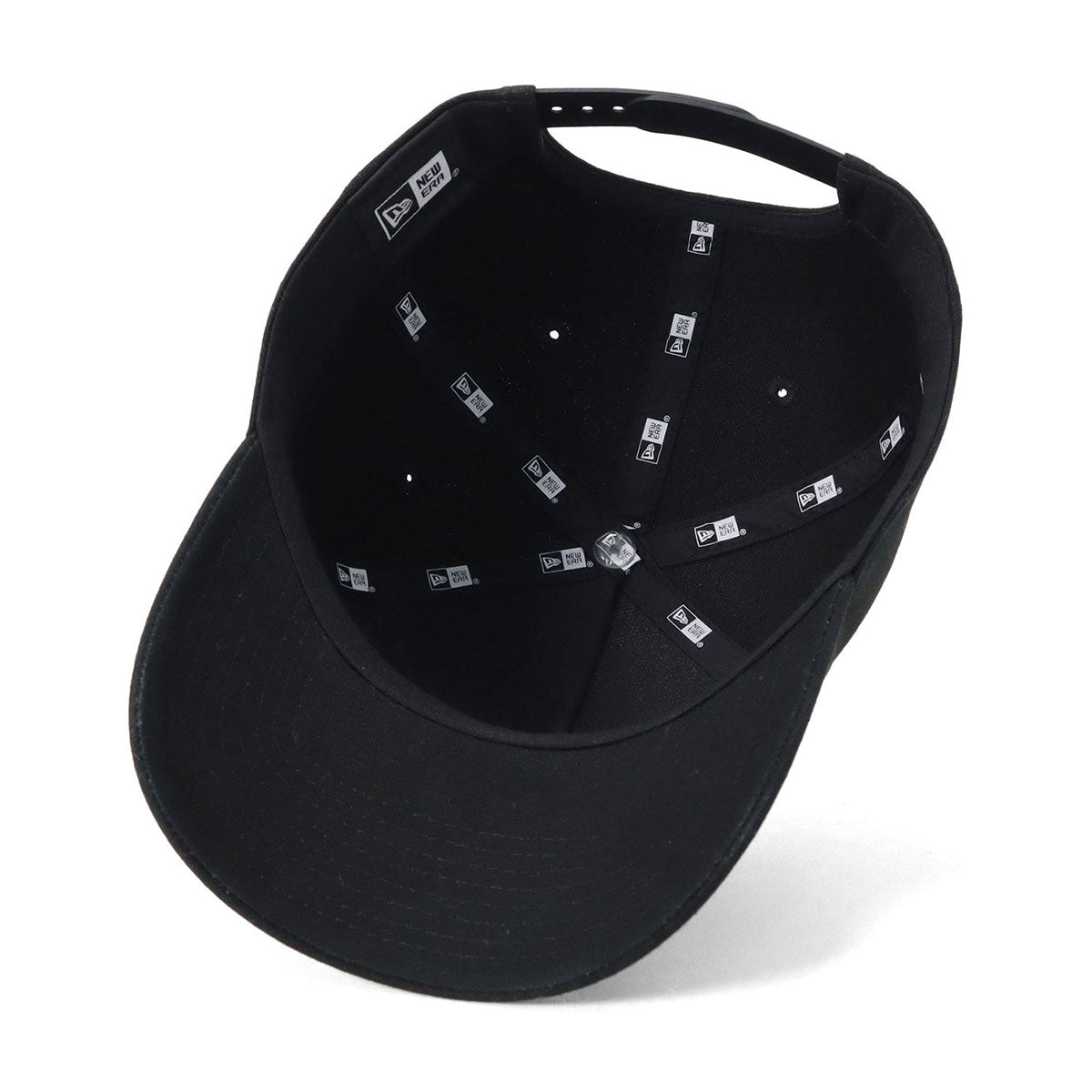 newera-9forty_a-frame-outdoor