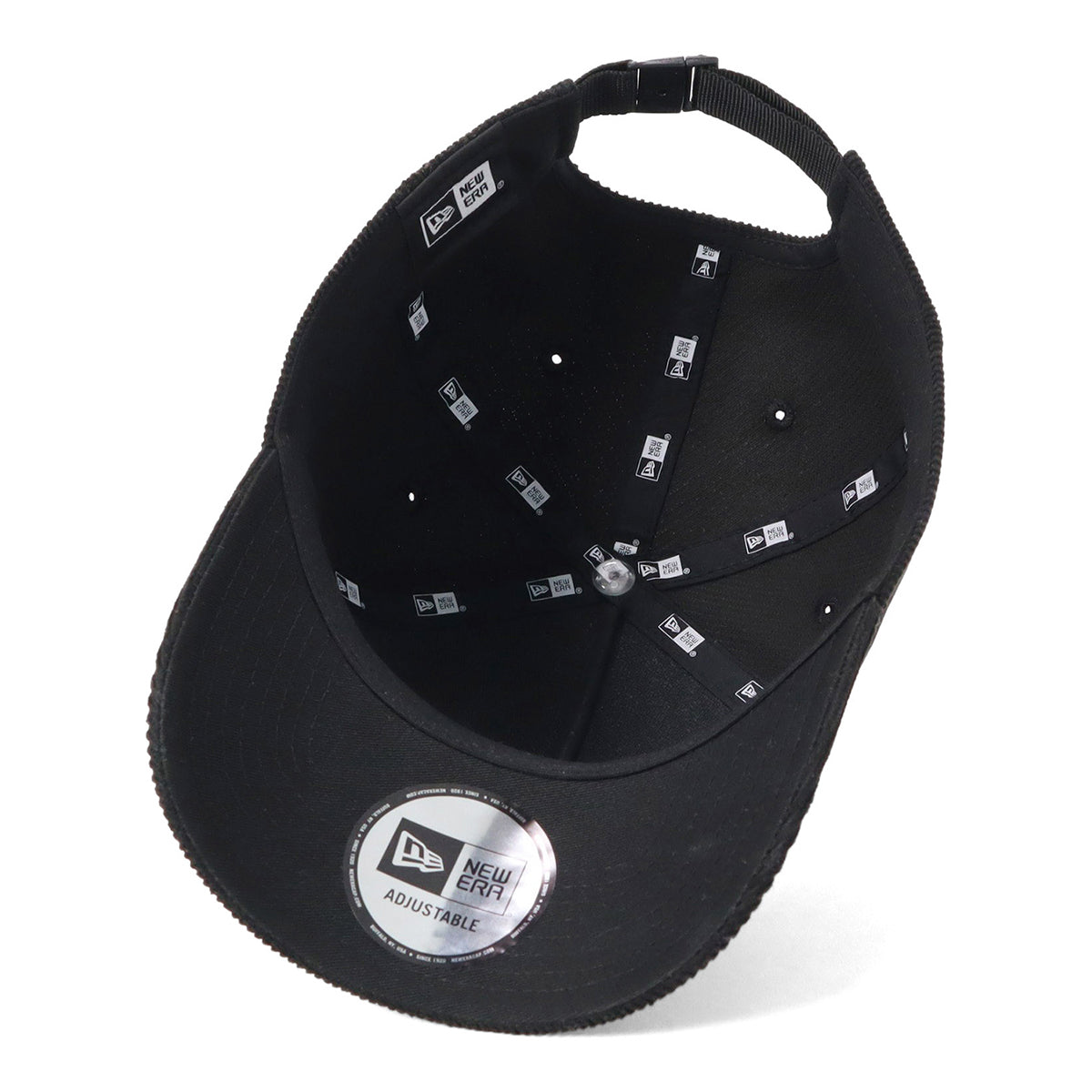 newera-9forty_a-frame-outdoor