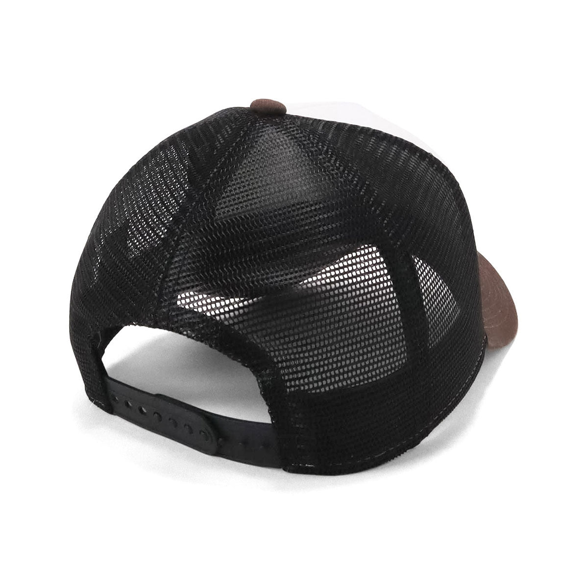 newera-9forty_a-frame_trucker-outdoor