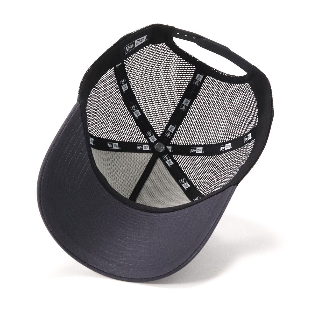 newera-9forty_a-frame_trucker-outdoor