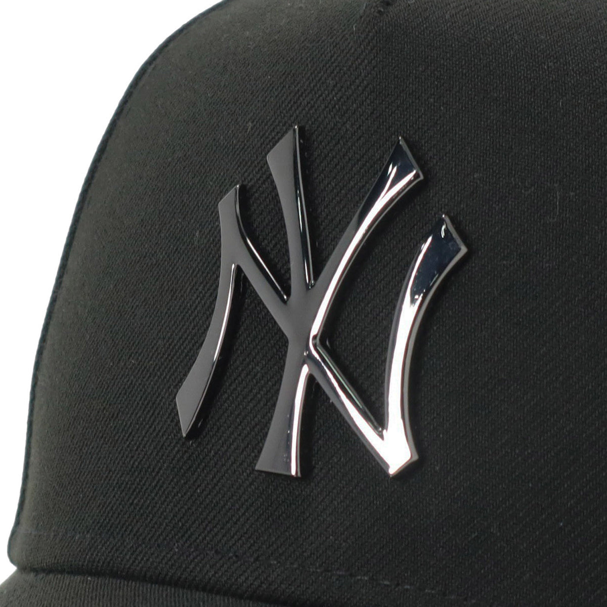 ニューエラ キャップ 9FORTY A-FRAME / CLOTH STRAP METAL BADGE MLB