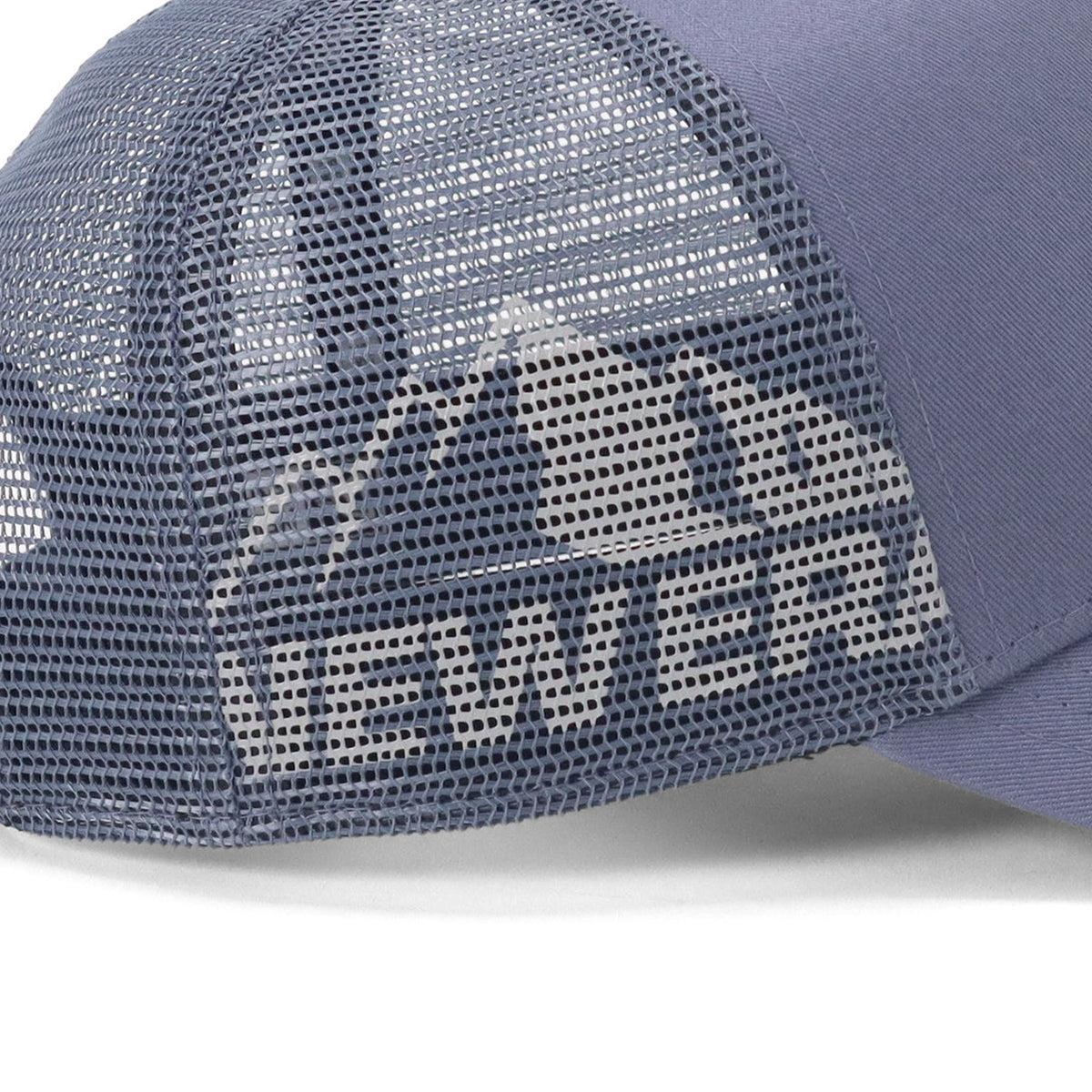 newera-9forty_a-frame_trucker-outdoor