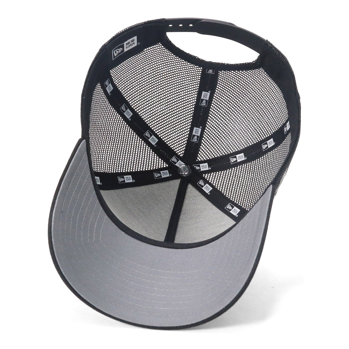 newera-9forty_a-frame_trucker-outdoor