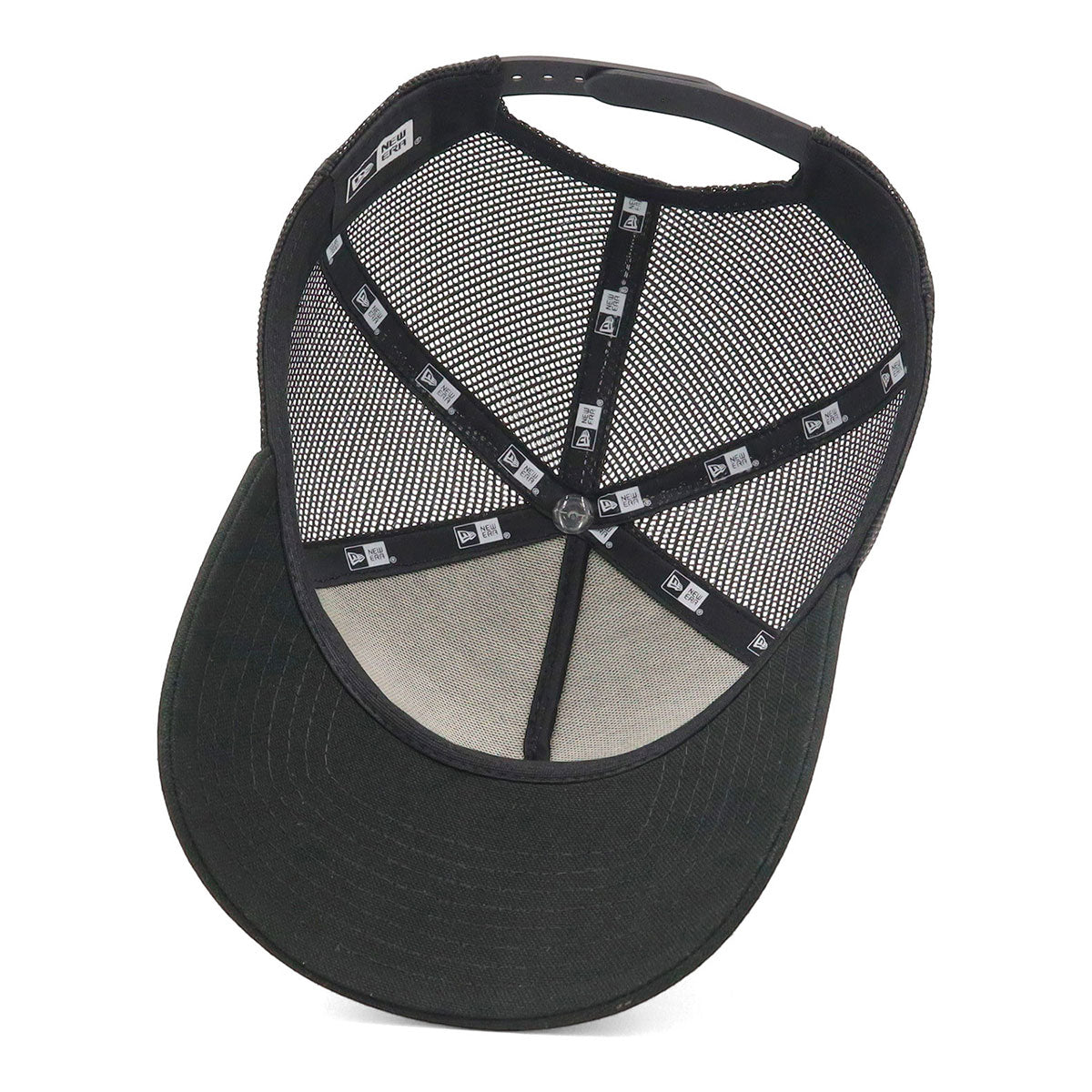 newera-9forty_a-frame_trucker-outdoor