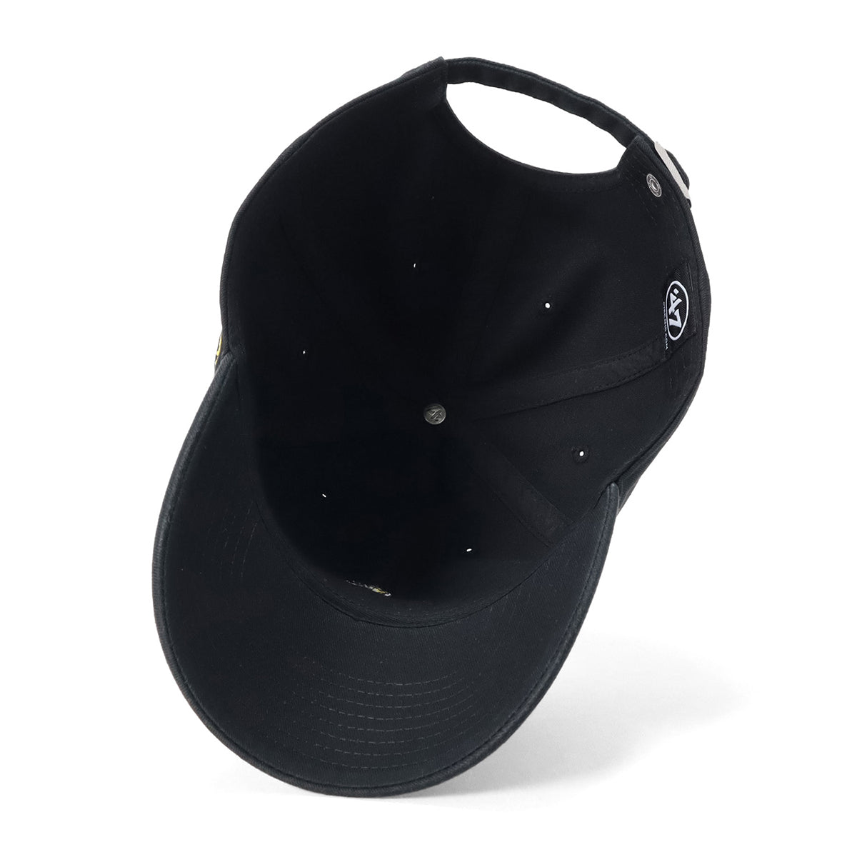 BEEDEN ストーン付き黒キャップ BEEDEN（ビーデン）の「BD STUDS DAMAGE CAP（キャップ）」 - WEAR