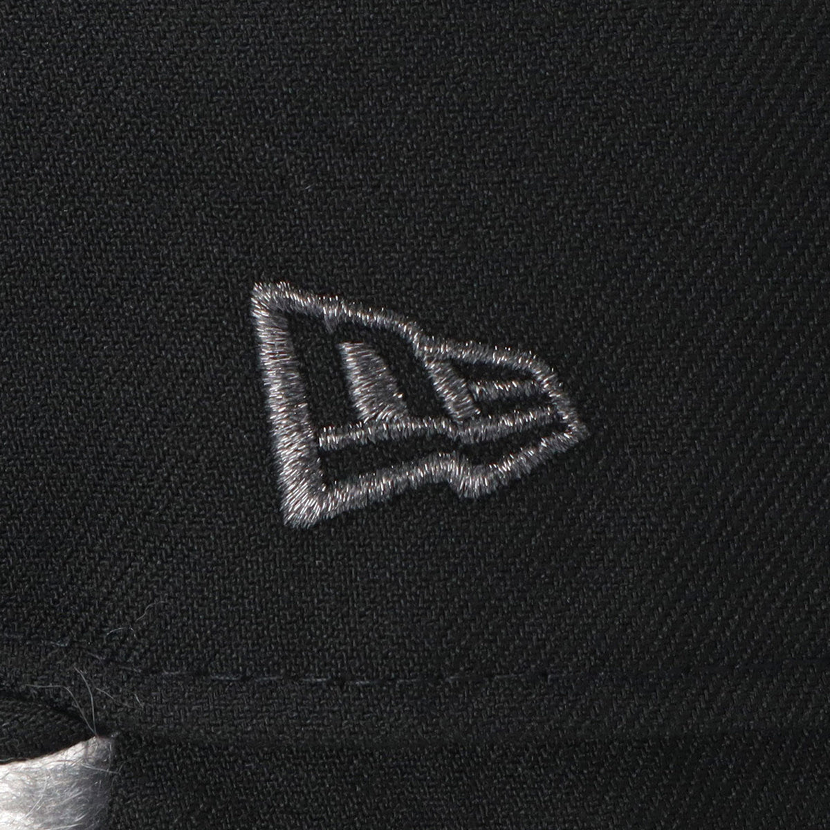 ニューエラ 59FIFTY DOG EAR SIDE PATCH CHCブラック