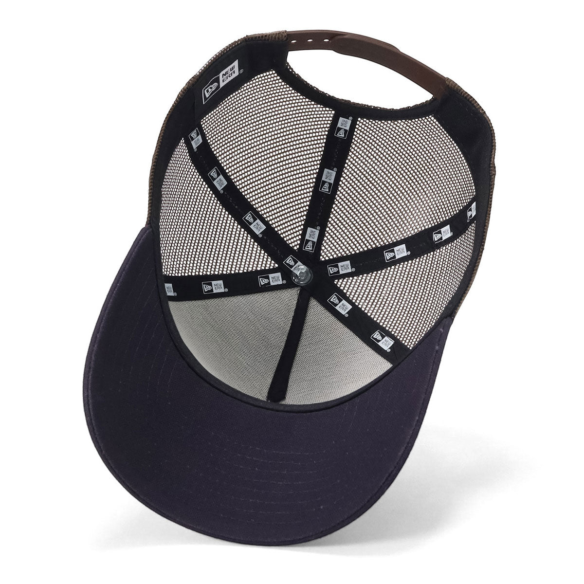 newera-9forty_a-frame_trucker-outdoor