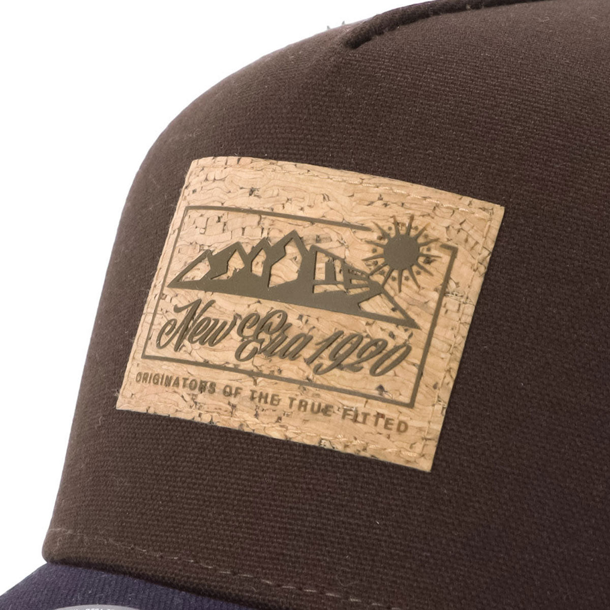 newera-9forty_a-frame_trucker-outdoor