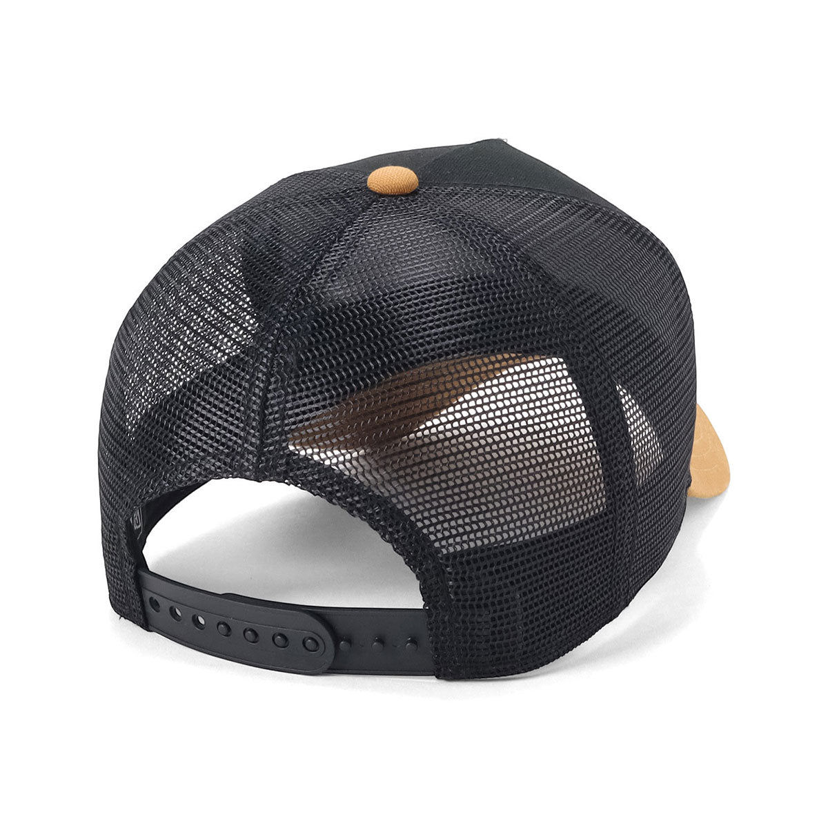 newera-9forty_a-frame_trucker-outdoor