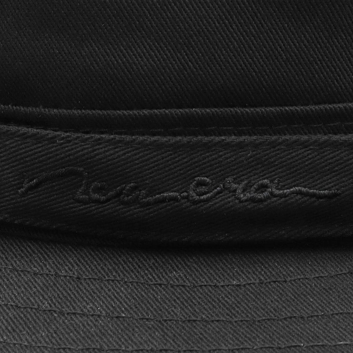 newera-adventure-cap