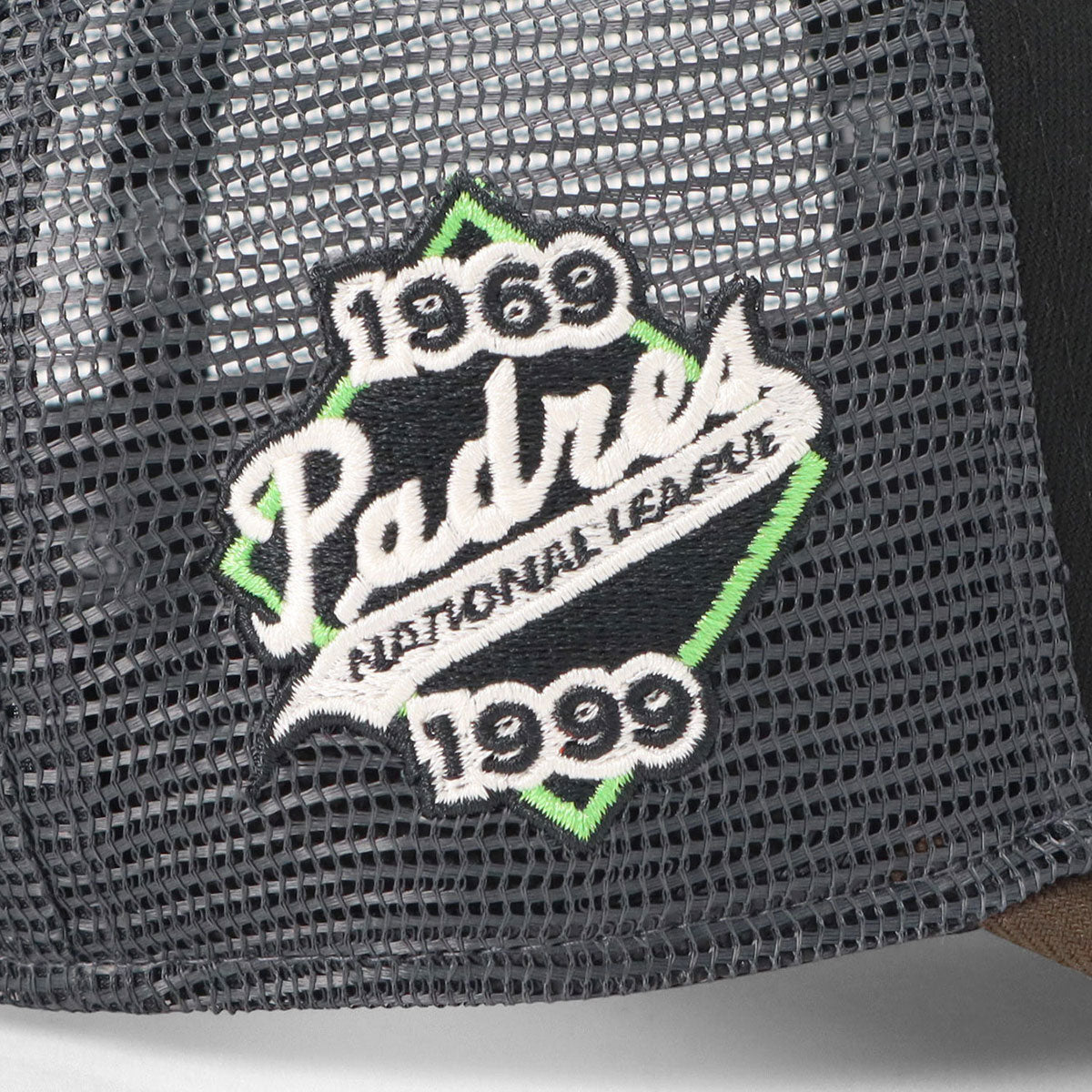 newera-9forty_a-frame_trucker-cap