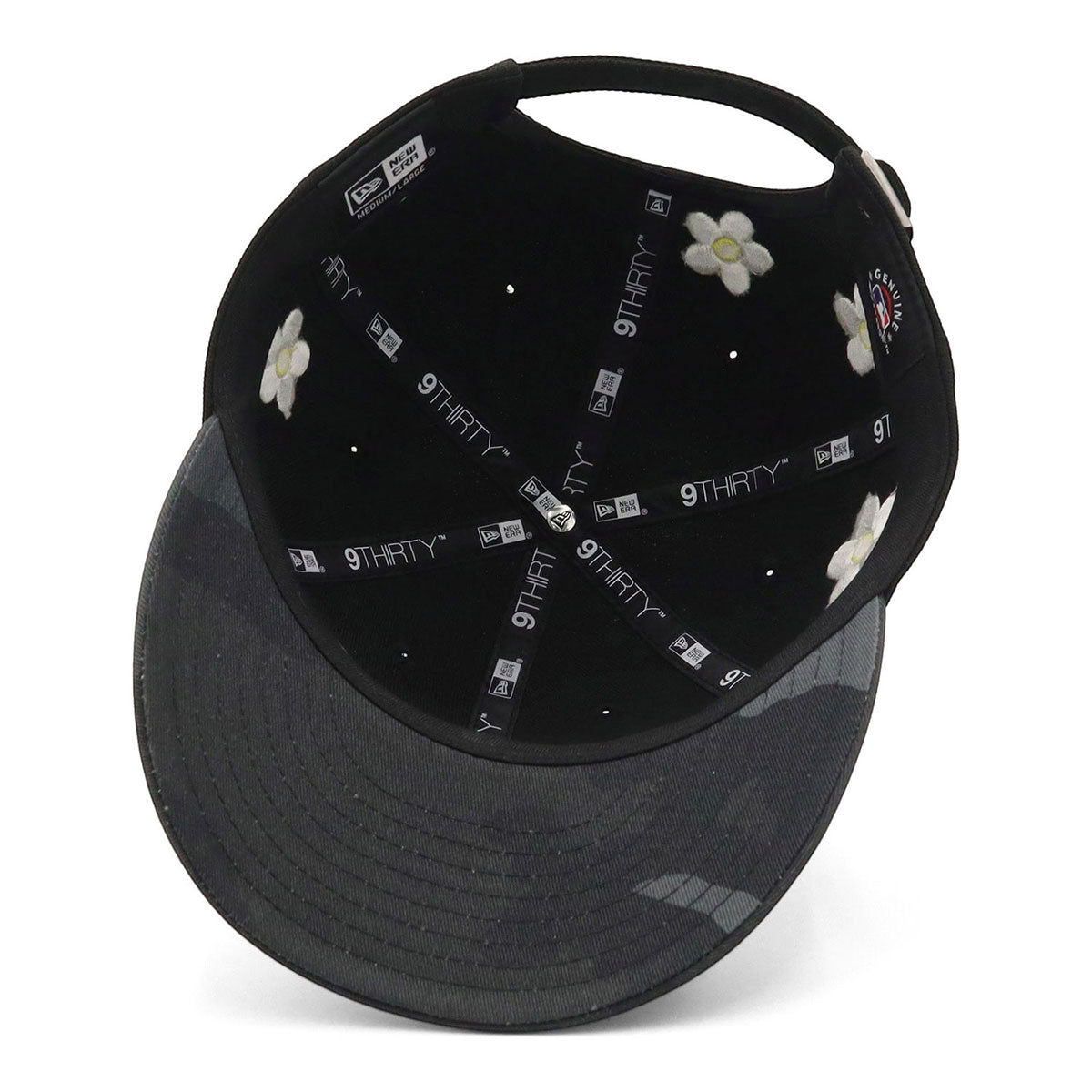 ニューエラ キャップ 9THIRTY / EASYSNAP FLOWER EMBROIDERY 2-TONE LA