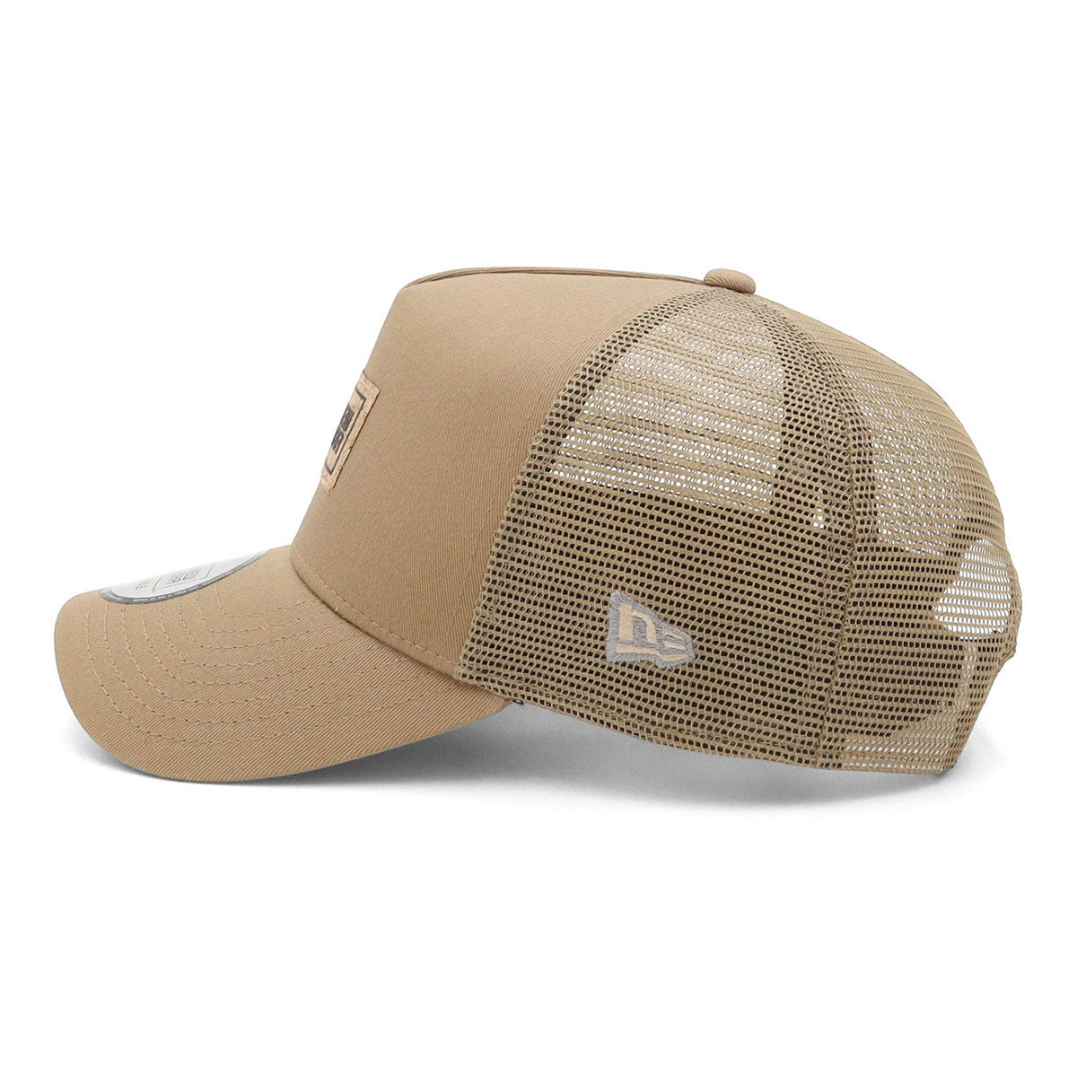 newera-9forty_a-frame_trucker-outdoor