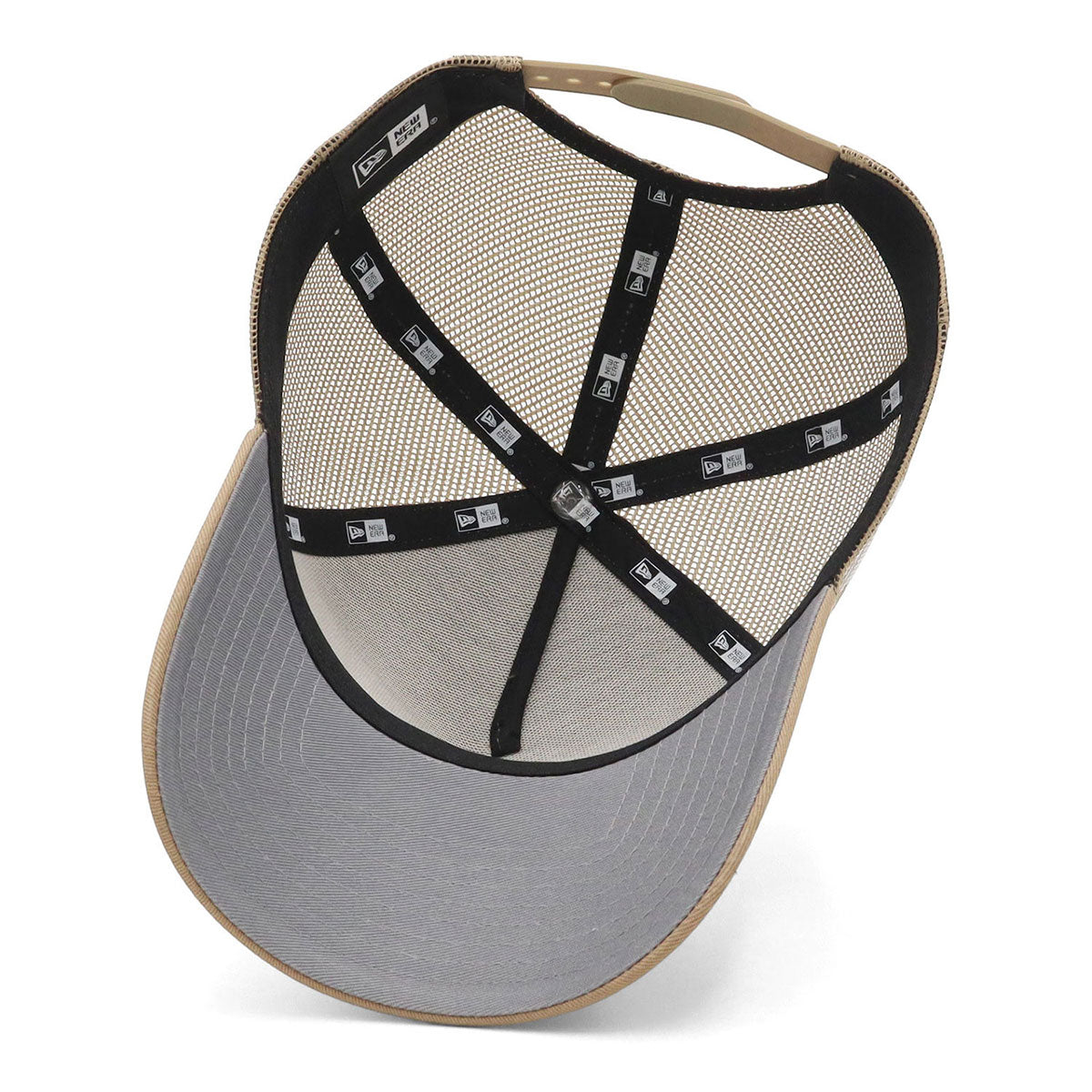 newera-9forty_a-frame_trucker-outdoor