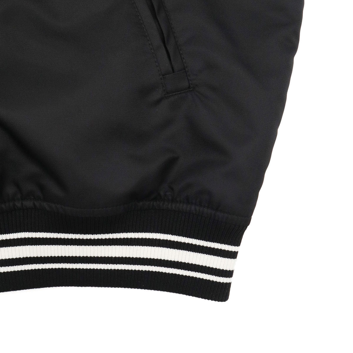 ニューエラ NYLON VARSITY JACKET LAブラック