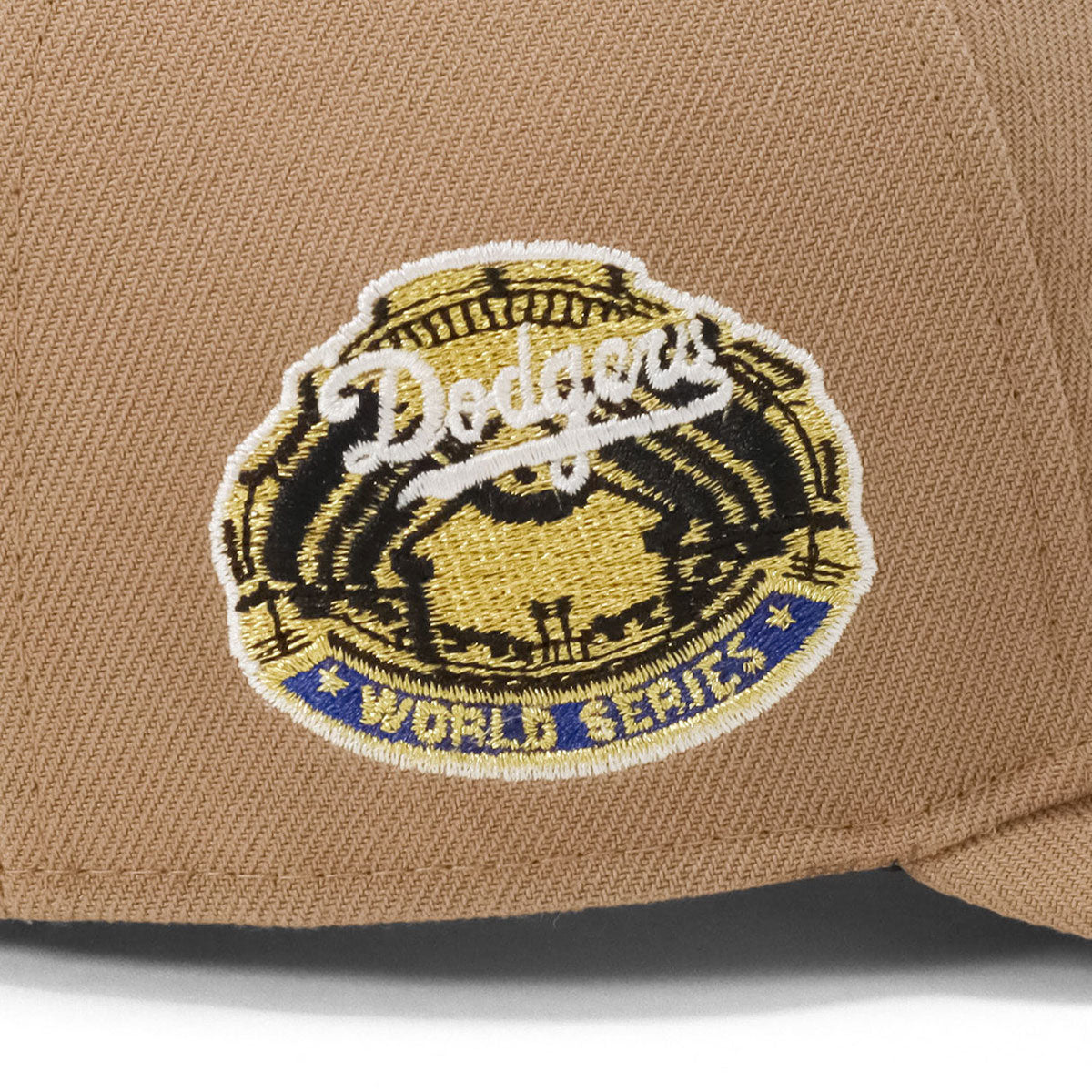 ラレーヌの希少品 ニューエラ キャップ LP 59FIFTY SIDE PATCH UNDER VISOR LA